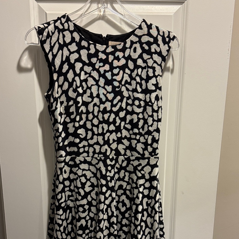 LOFT Black & White Printed Dress